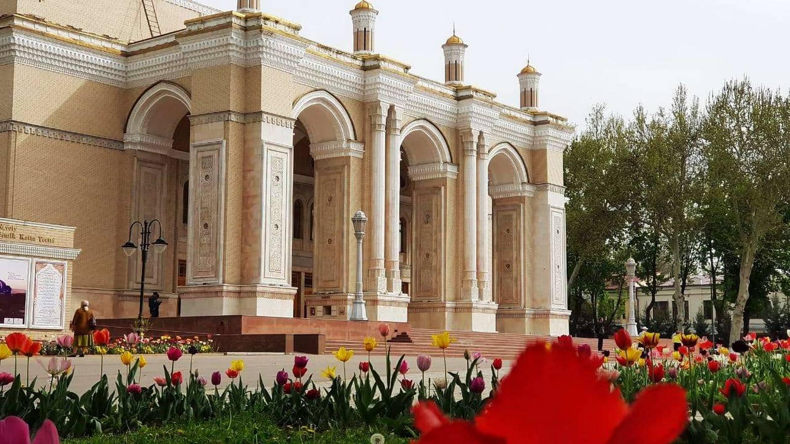 Alisher Navoi Grand Theater